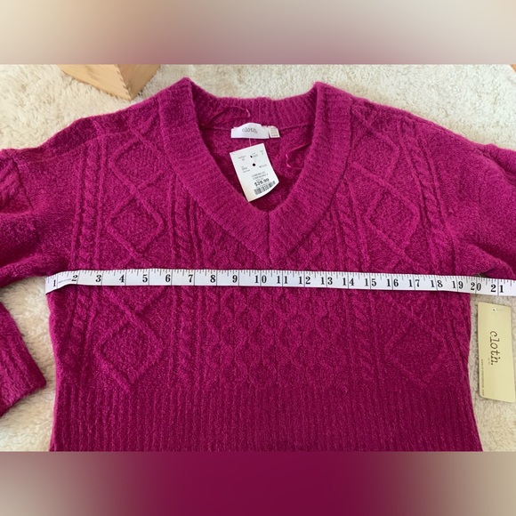 Cloth. Cropped Sweater - Picture 3 of 5